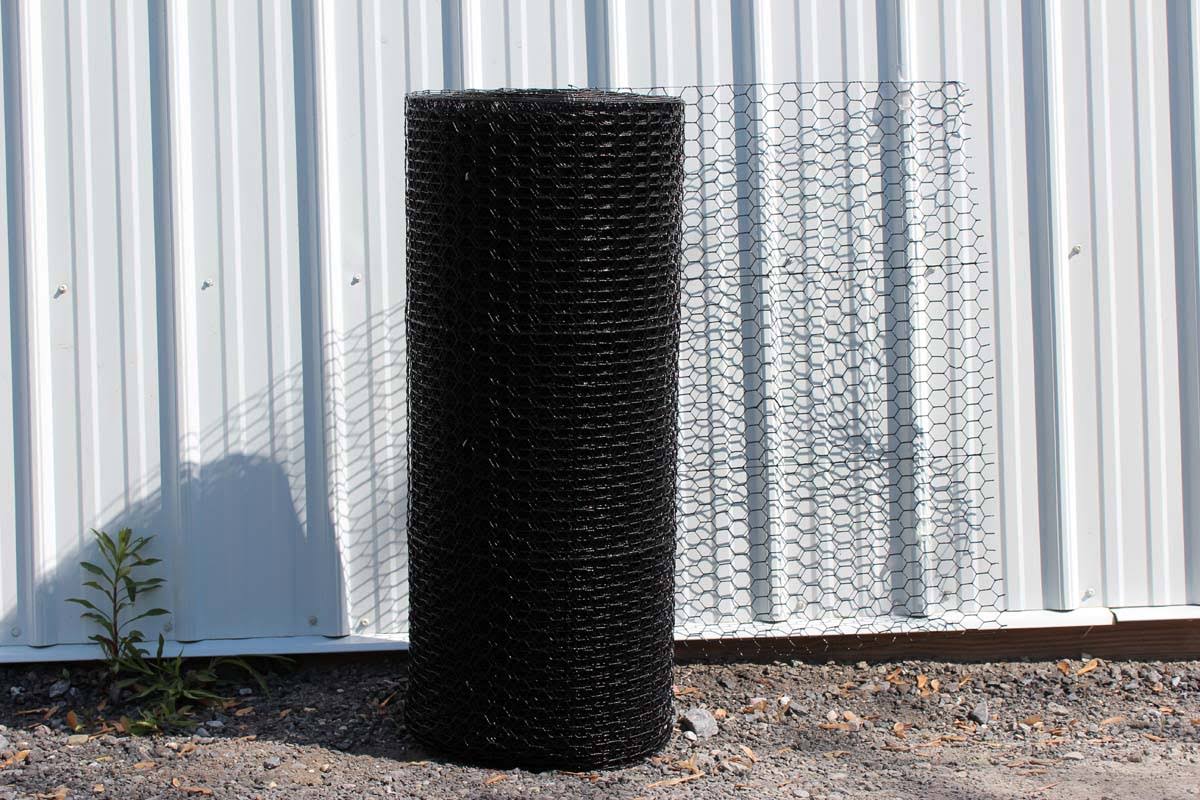 Black PVC-Coated Steel Hex Web Fence - 3 x 150 | DeerBusters.com