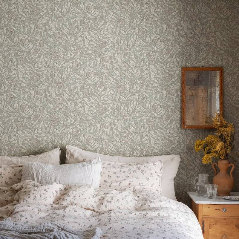 Wallpaper - Olof Sage Green - Sage Green - Green - Botanical - Leaf - Modern - Floral - Modern - Bedroom - Dining Room - Kitchen - Office - Teenagers